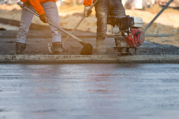 Best Concrete Sealing and Maintenance in Sigourney, IA